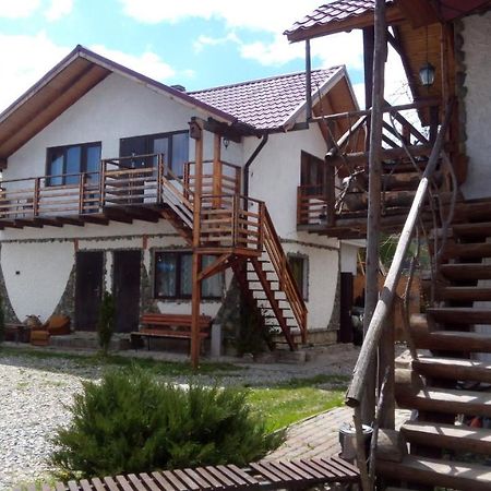 Апартаменти "У Кузьмича" 2 Mikulicsin Kültér fotó